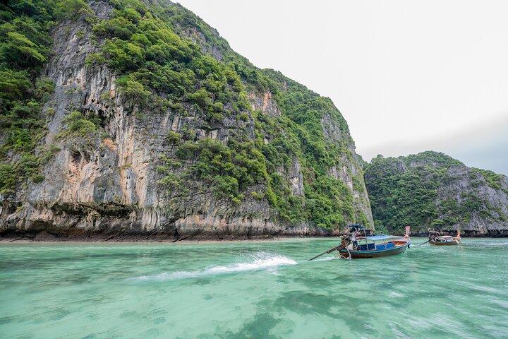 Phi Phi Snorkeling Early Day Trip, Speedboat - Phuket Sail Tours