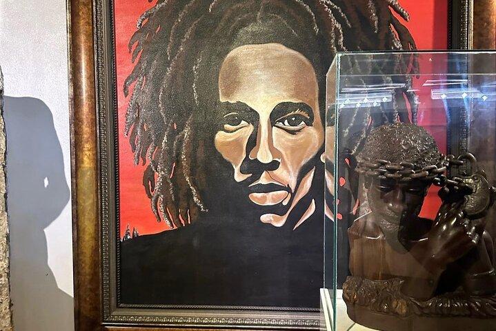 Bob Marley's Birthplace & Mausoleum from MontegoBay Private Tour