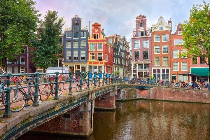 Anne Frank Story & Neighborhood Walk Tour in Amsterdam