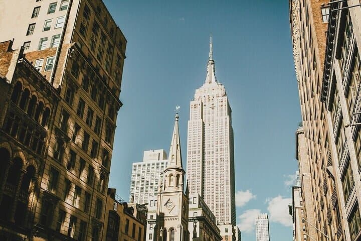 Art Deco and Architecture Tour in New York City with Expert Guide