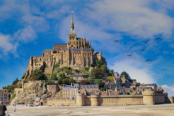 Private 2-Day Normandy Tour D-Day Beaches & Mont Saint Michel