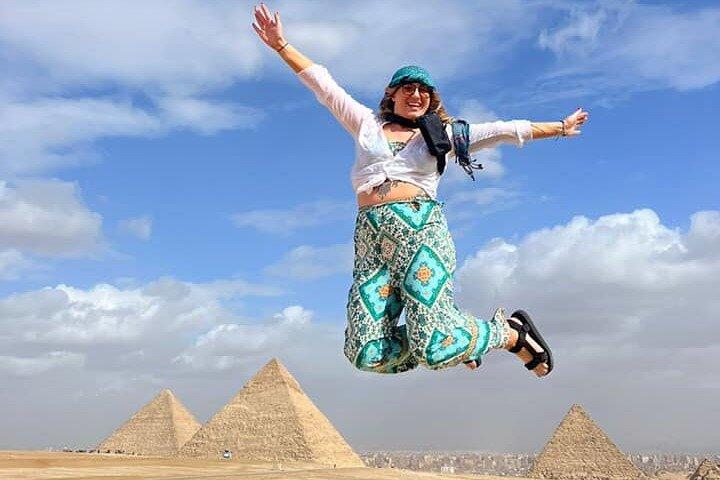 Private Expert tour Giza Pyramids ,Sphinx ,Nile Dinner Cruise & Belly Dancer