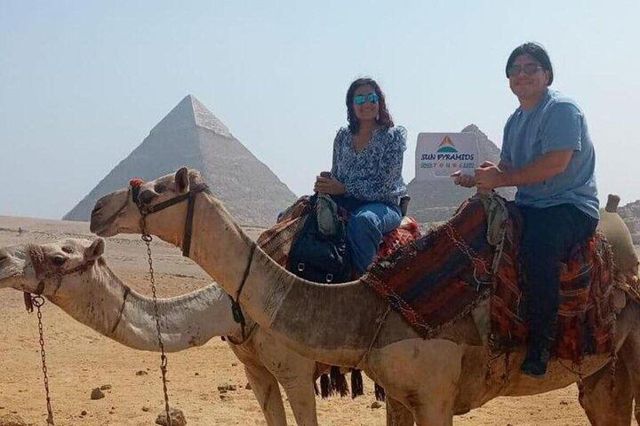 From Cairo: Camel or Horse Ride Tour Around Giza Pyramids