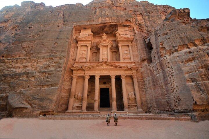 2 Day Petra Tour from Jerusalem + FREE Traditional Lunch