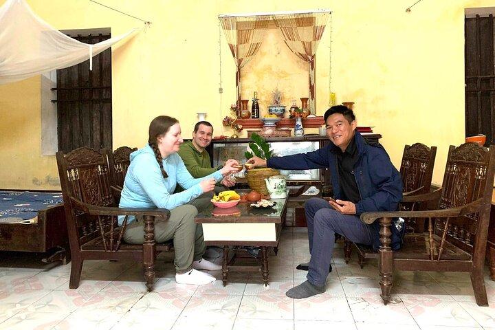 Ninh Binh Excursion Luxury Day Trip Group of 09 By Limousine