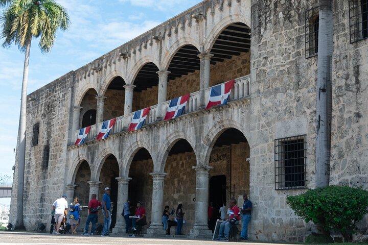 Guided Tour in the Colonial Zone of Santo Domingo