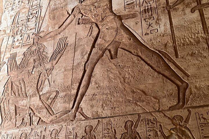 3 Days: Aswan, Abu simble,Air Balloon,Luxor, from Cairo by plane