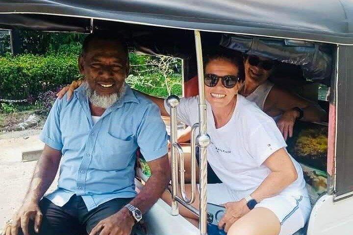Tuk Tuk Tour to Colombo City from Colombo Port Passenger Terminal