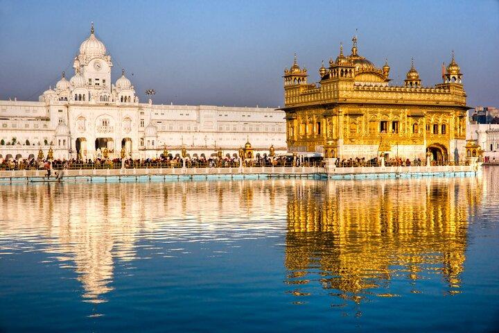 Guided Amritsar sunset walk & palki ceremony
