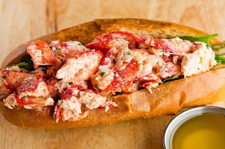 Halifax Harbourfront Small Group Food Tour