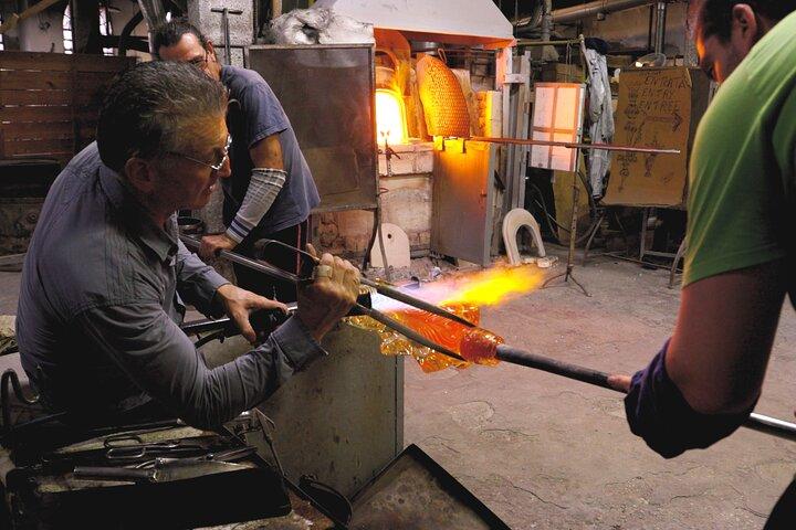 From Venice: Private boat from hotel, Glass blowing demo and Gift