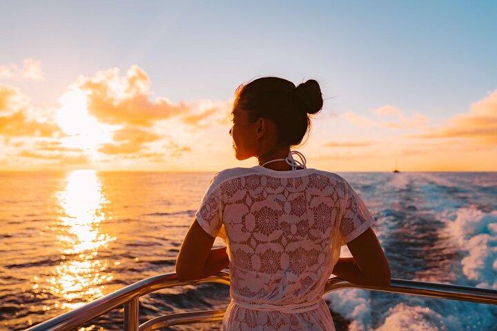 Amalfi Coast: Sunset Boat Tour with Fruit & Drinks | Small Group