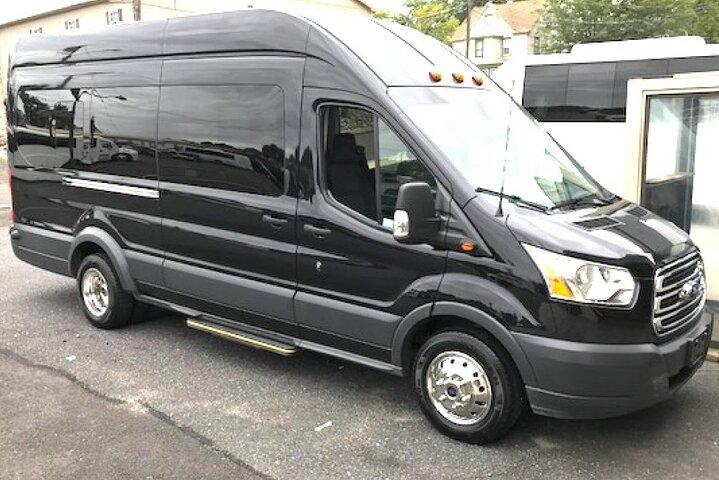 Private Airport Sprinter Transfer JFK & LGA to NYC One Way