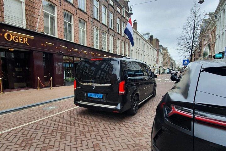 Private Minivan transfer to Rotterdam