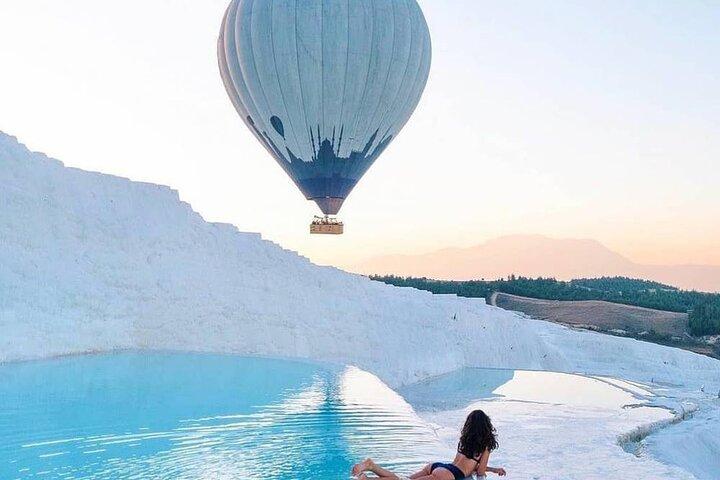 From Fethiye Pamukkale Day Trip w/Hot Aİr Balloon Ride & Lunch