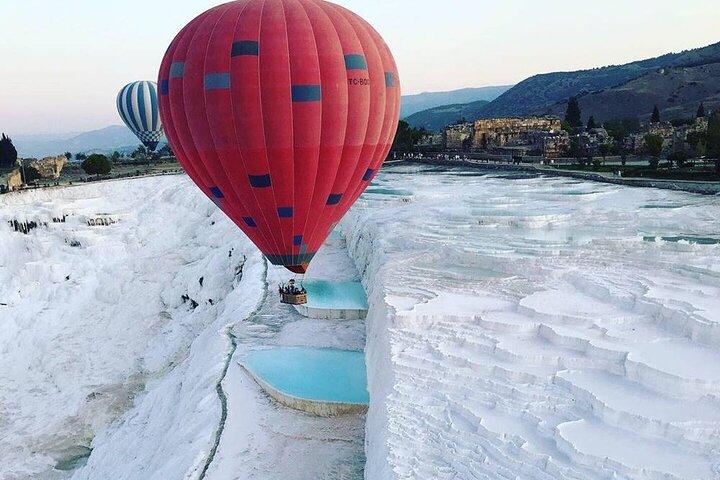From Fethiye Pamukkale Day Trip w/Hot Aİr Balloon Ride & Lunch