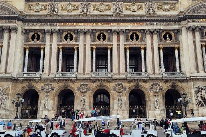 Paris Highlights & Monuments