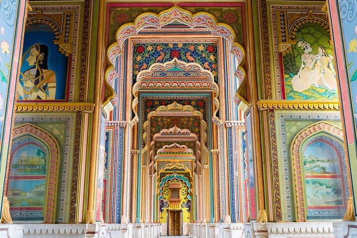 Jaipur Private Half/Full-Day Sightseeing Tour by Car & Guide