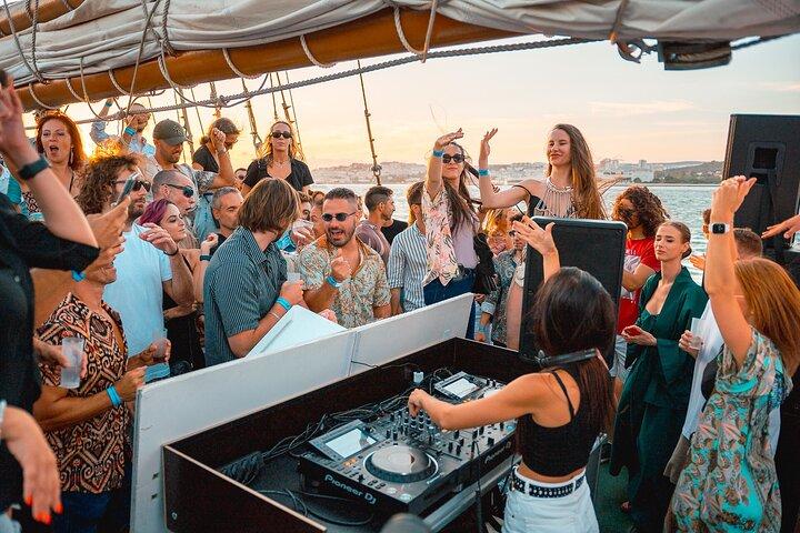 Lisbon Boat Party with Views, and Sunset Sailing