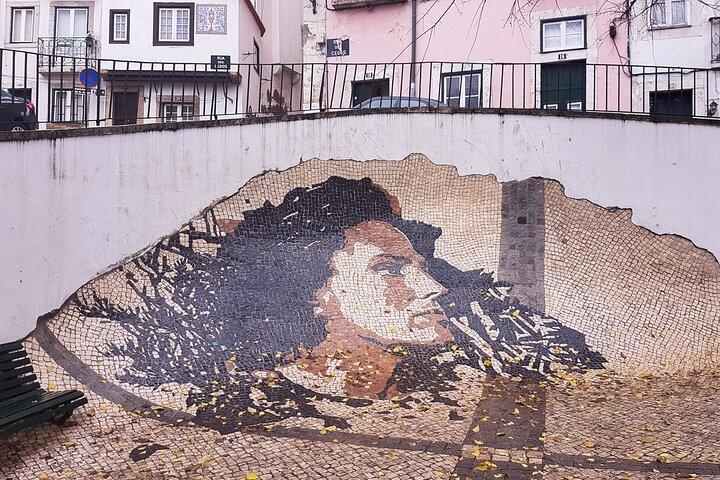 Mon Ami Maravilha - Lisbon Street Art Private Tuk Tuk Tour