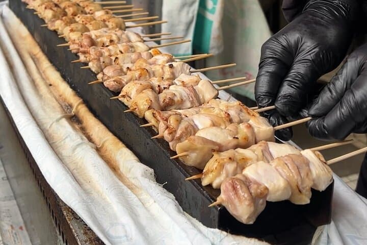 Osaka: Dotombori & Uranamba Area Local Bar & Izakaya Crawl Tour
