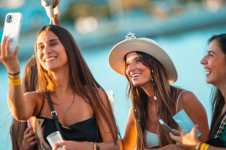 Lisbon Boat Party with Views, and Sunset Sailing