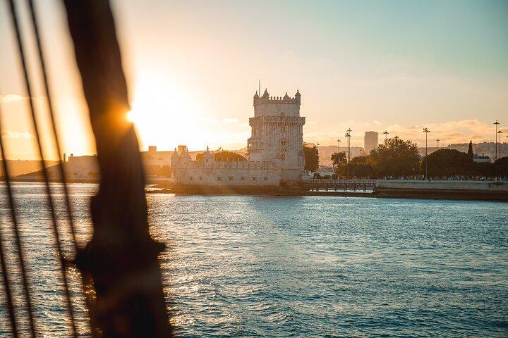 Lisbon Boat Party with Music, Drinks, and Stunning Views.