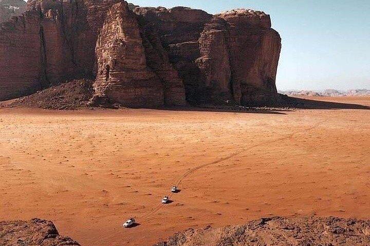 Full-Day Jeep Tour in Wadi Rum with Overnight Stay