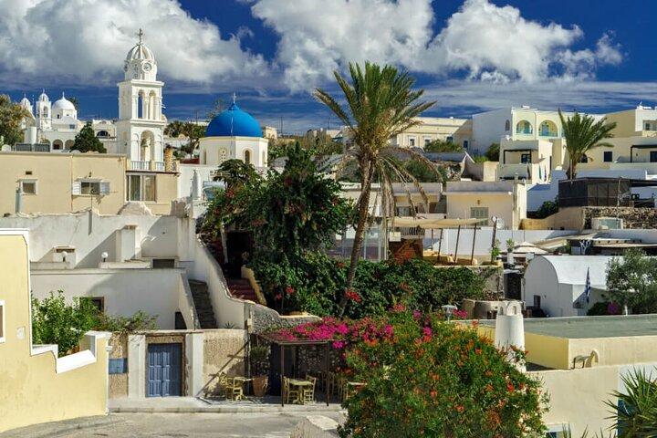 Traditional Villages & Akrotiri Excavations: Private Tour