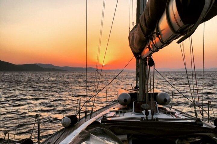Sailsational Luxury Santorini Catamaran Sunset Cruise with Dinner