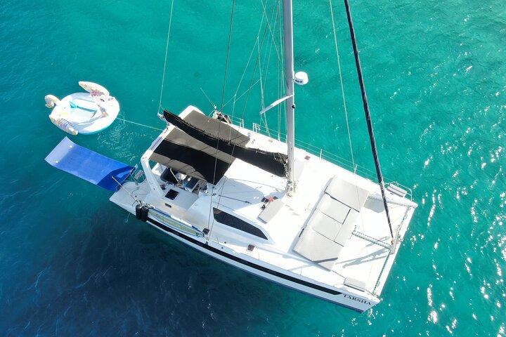 Luxury Sailing catamaran charter in Cabo San Lucas all inclusive