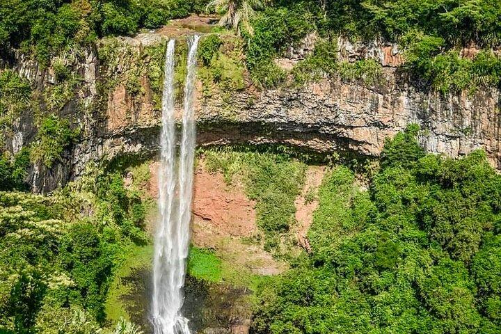 Fascinating Nature Tour Incl Ebony Forest, 7 Coloured Earth,Lunch