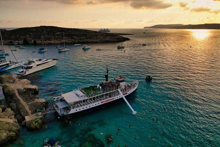 Malta Sunset Boat Tour: Bugibba to Comino Blue Lagoon Cruise