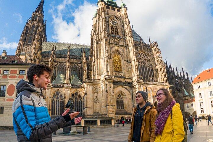 Private Walking Tour: From Charles Bridge to Prague Castle