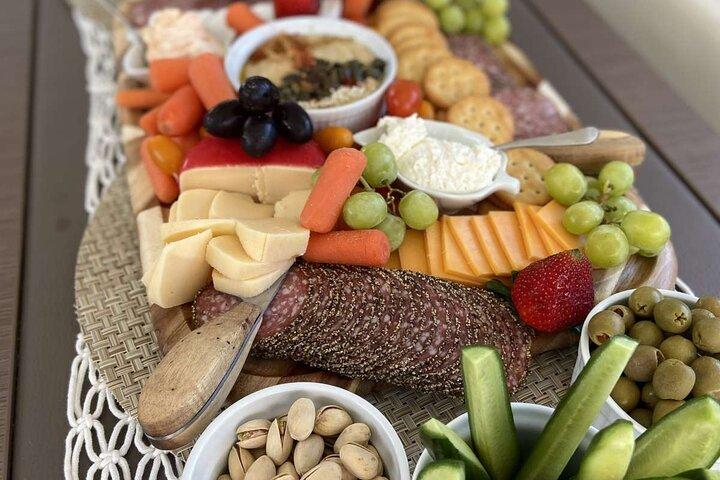 Dubai Marina Shared Yacht Tour: Breakfast or BBQ & Iconic Views