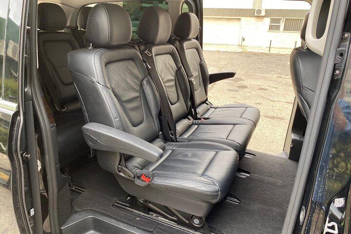 Private One-way Transfer between Lisbon and Cascais