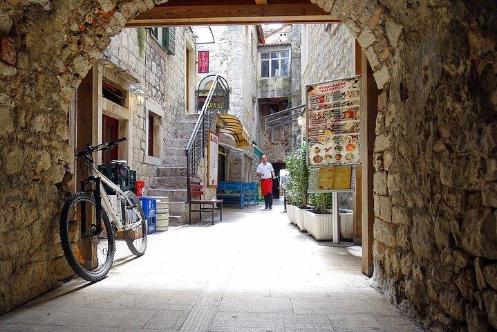 Private Split and Trogir Tour from Dubrovnik