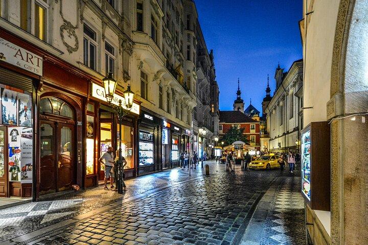 Prague : Private Custom Walking Tour with A Guide (Private Tour)