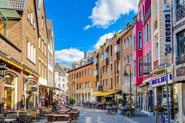 Aachen Self-Guided City Walking Tour & Scavenger Hunt