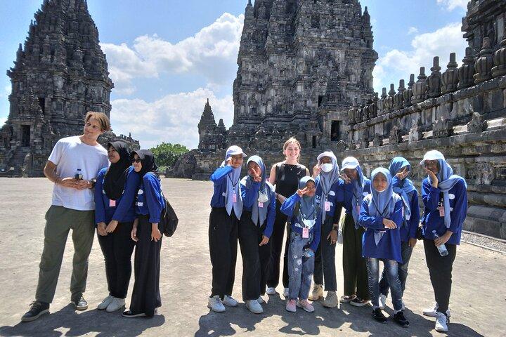 Yogyakarta: Borobudur Sunrise and Prambanan Temple Private Tour