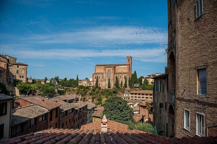 Private Siena San Gimignano Tour from Florence with Winery Lunch