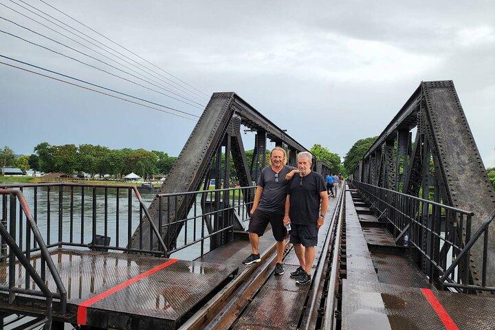 Private Tour: Kanchanaburi Historical Day Trip from Bangkok
