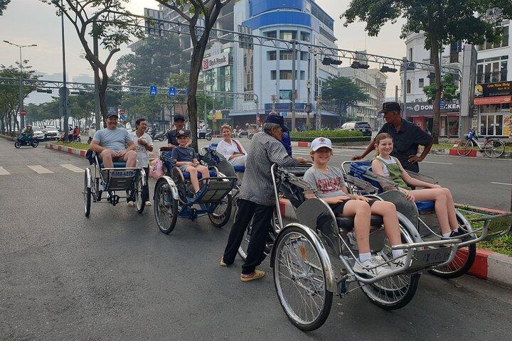 Discover Market By Cyclo Without Tour Guide By DGT
