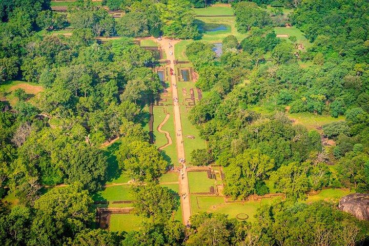 Sigiriya Fortress and Wildlife Safari, Budget tour from Colombo