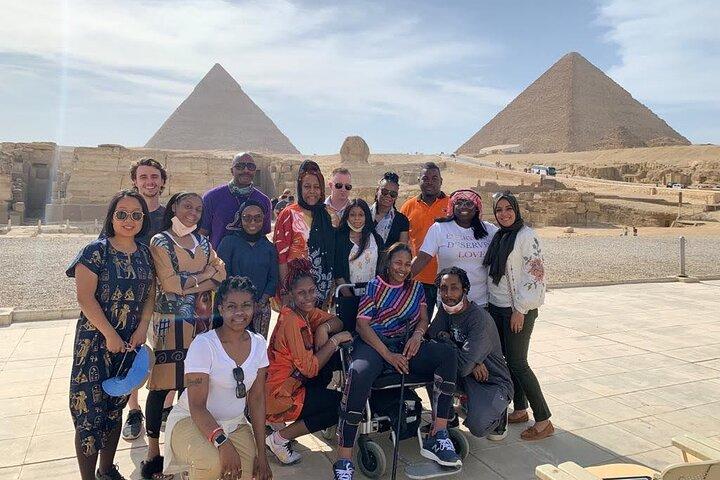 Full Day Tour Giza Pyramids, Egyptian Museum, Khan El-khalili