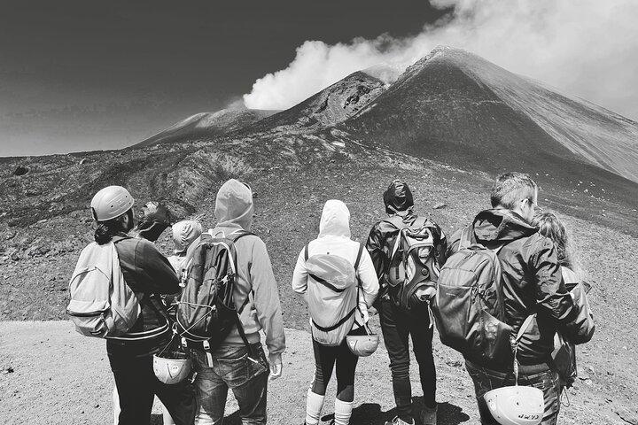 Etna excursion 3000 meters with 4x4 cable car and Trekking