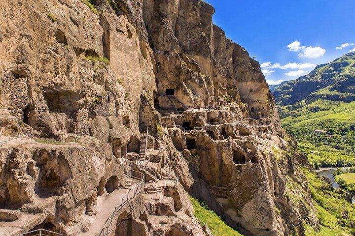 Full Day Private Tour in Vardzia, Rabati and Borjomi with Guide