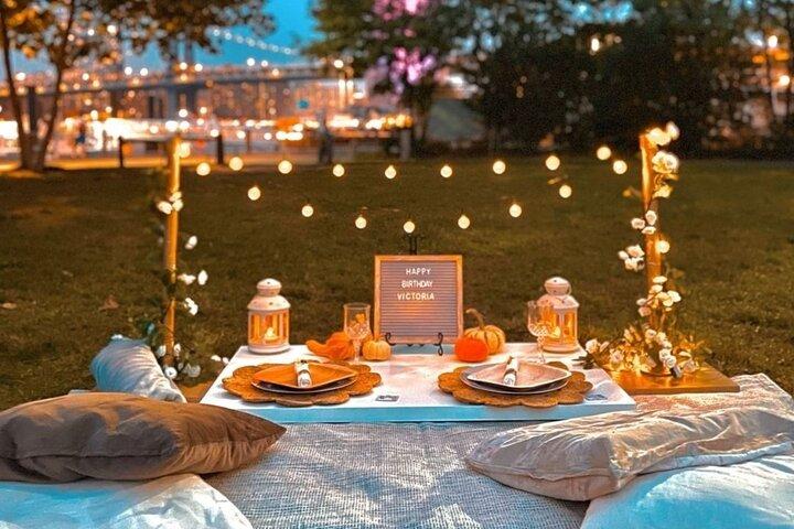 Central Park Luxury Picnic for 5 to 8 Person