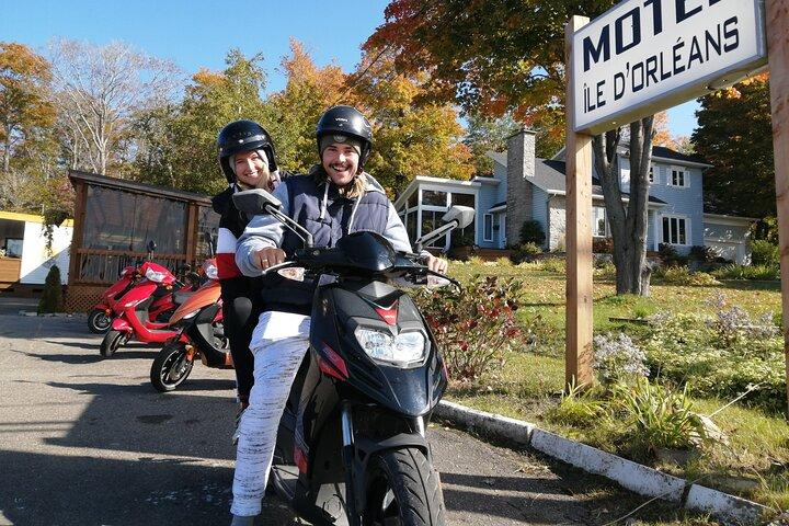Quebec City: Scooter Guided Tour on Ile d'Orléans