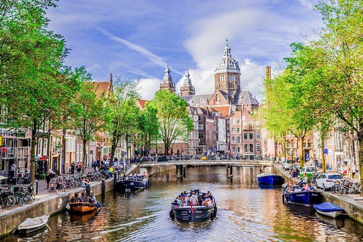 Private Transfer from/to Amsterdam Airport Schiphol
